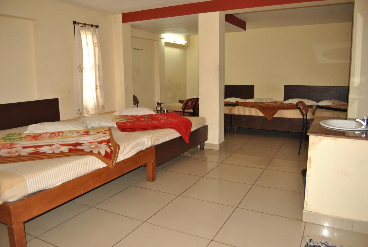 Ezhil Residency Kodaikanal Exterior foto