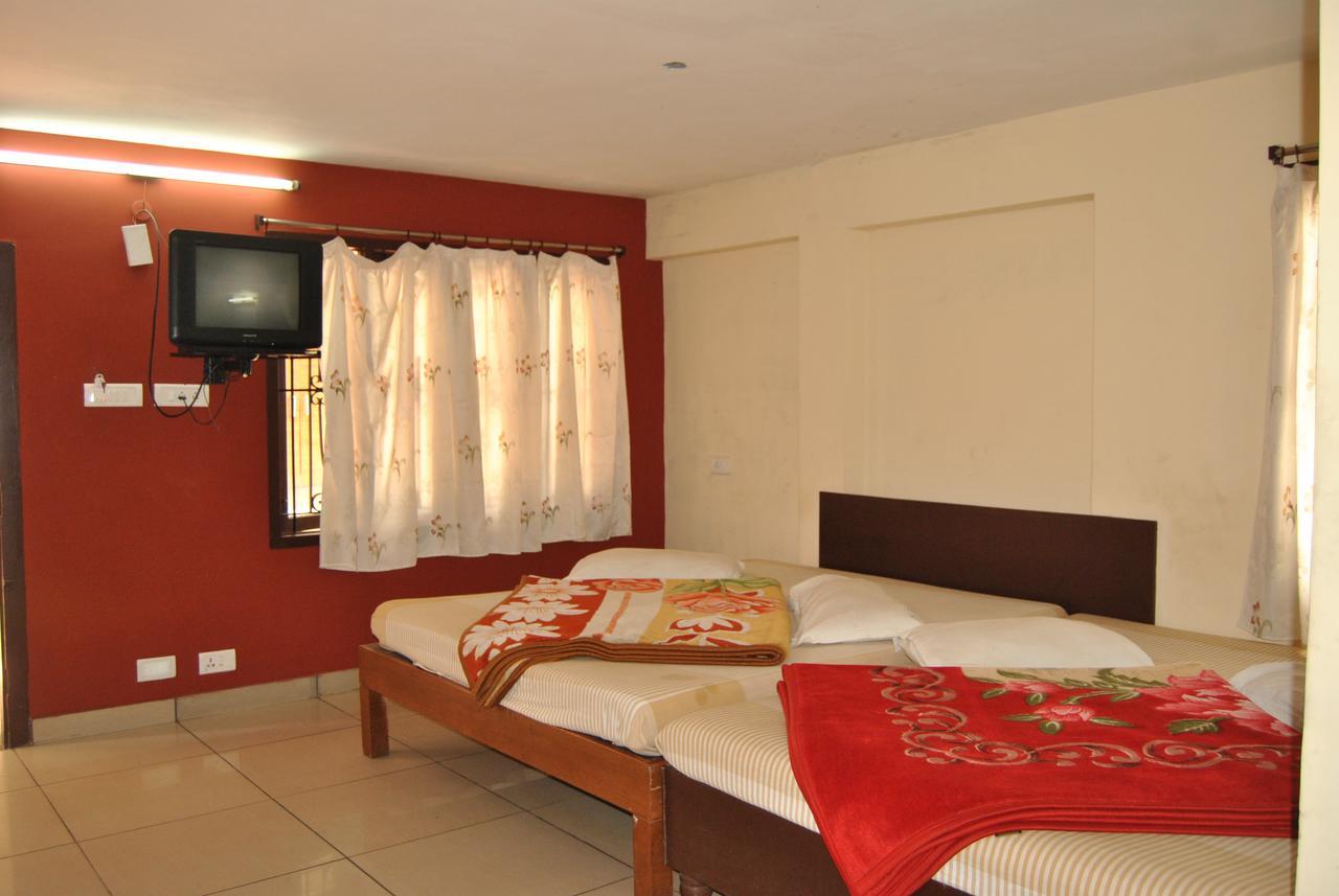 Ezhil Residency Kodaikanal Exterior foto